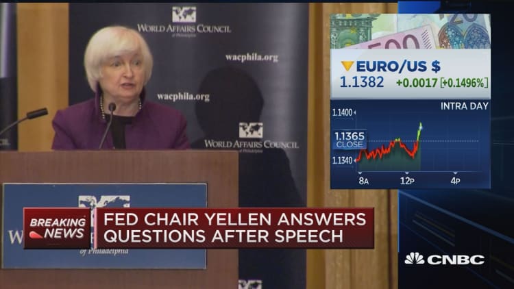 Yellen: Focus on full employment, price stability