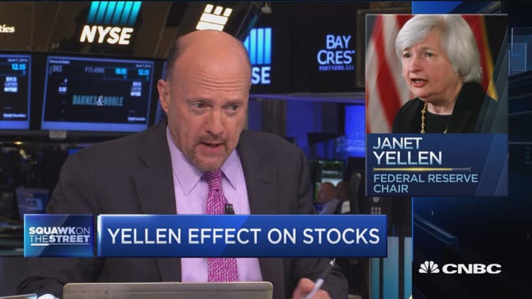 Cramer: Fed officials have egg on their face