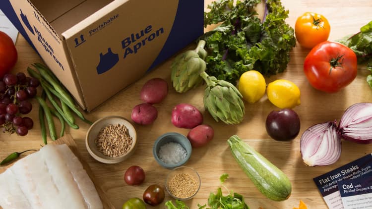 Blue Apron slashes IPO price range ahead of offering