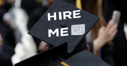 College graduates are overestimating their starting salaries by $30,000