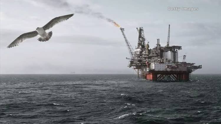 North Sea oil slump cutting 120K jobs across wider economy