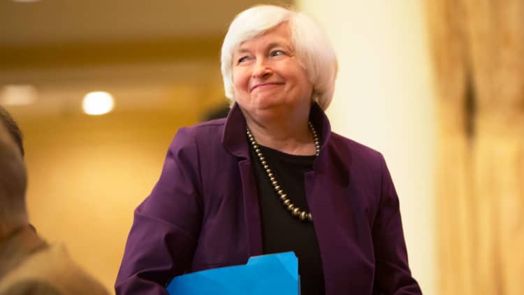 Fed leaves rates unchanged at Fed Chair Yellen's final meeting