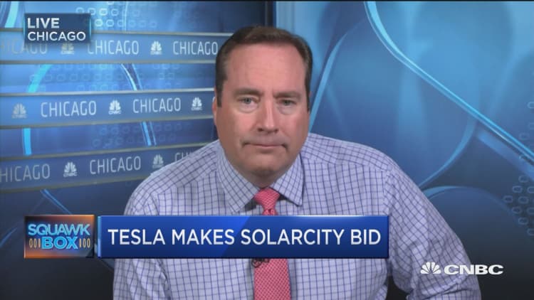 Tesla bids $2.8 billion for SolarCity