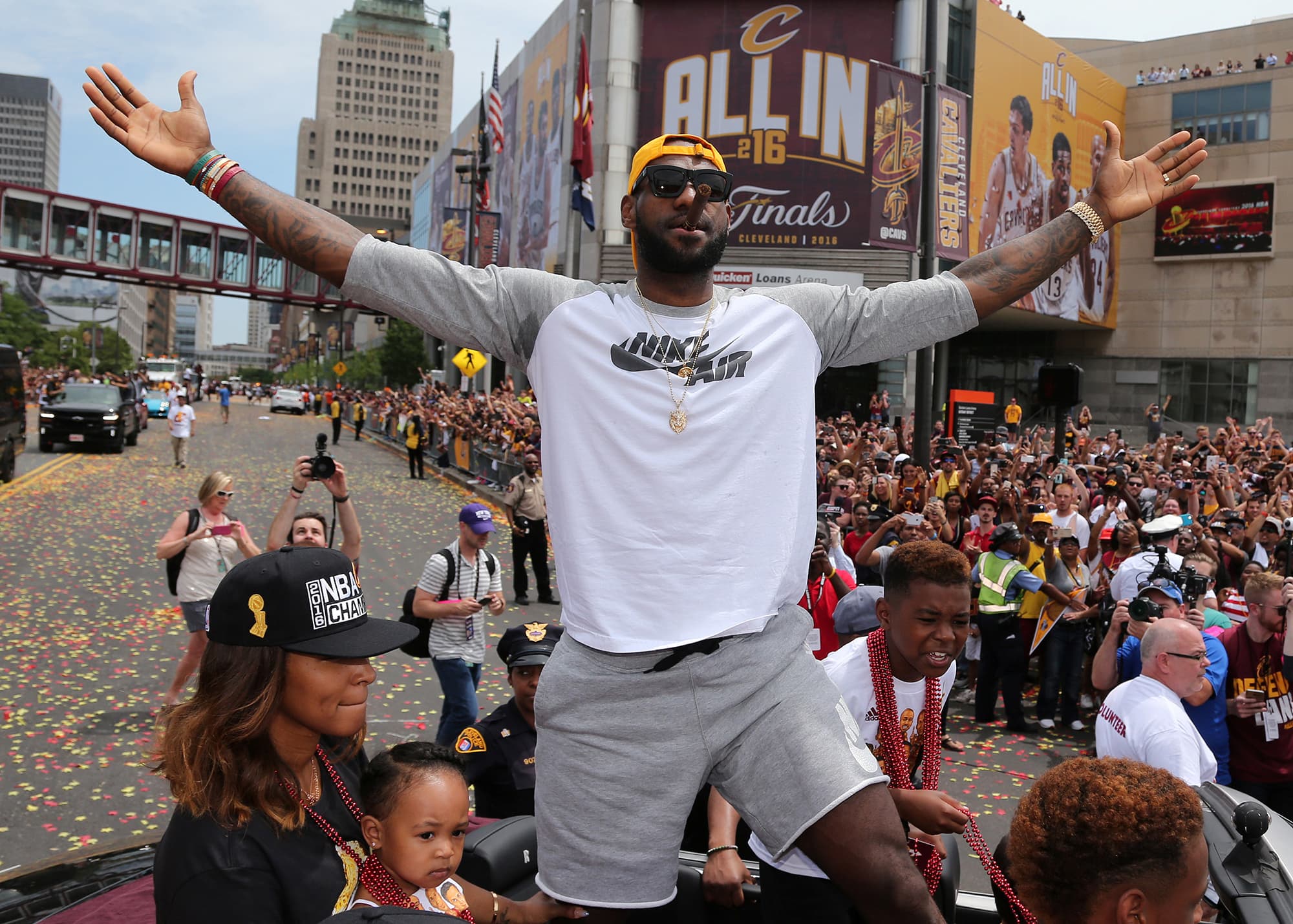 LeBron James' crown celebration, explained: How 'King James' created new  signature celebration