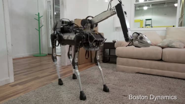 Meet SpotMini, the latest robot from Boston Dynamics