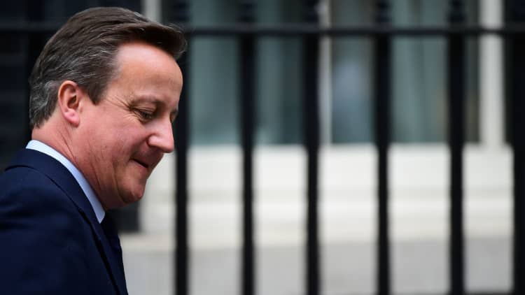 UK's Cameron meets with EU leaders