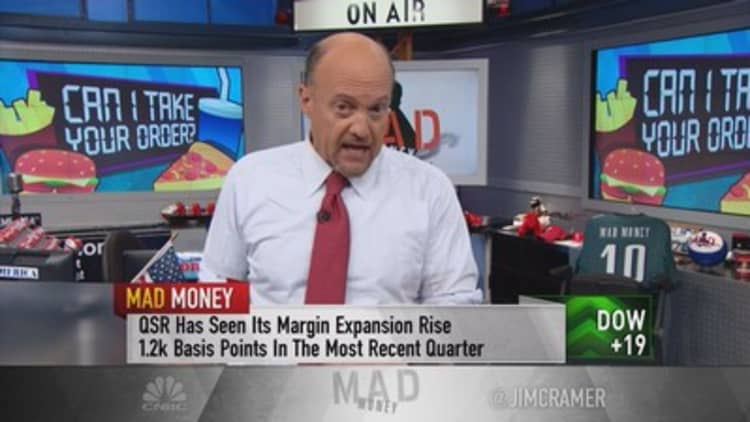 Cramer: The most dangerous restaurant stock in the industry