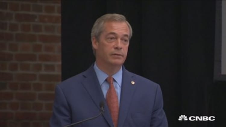 Nigel Farage resigns as leader of Ukip