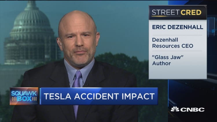 Charisma & damage control at Tesla