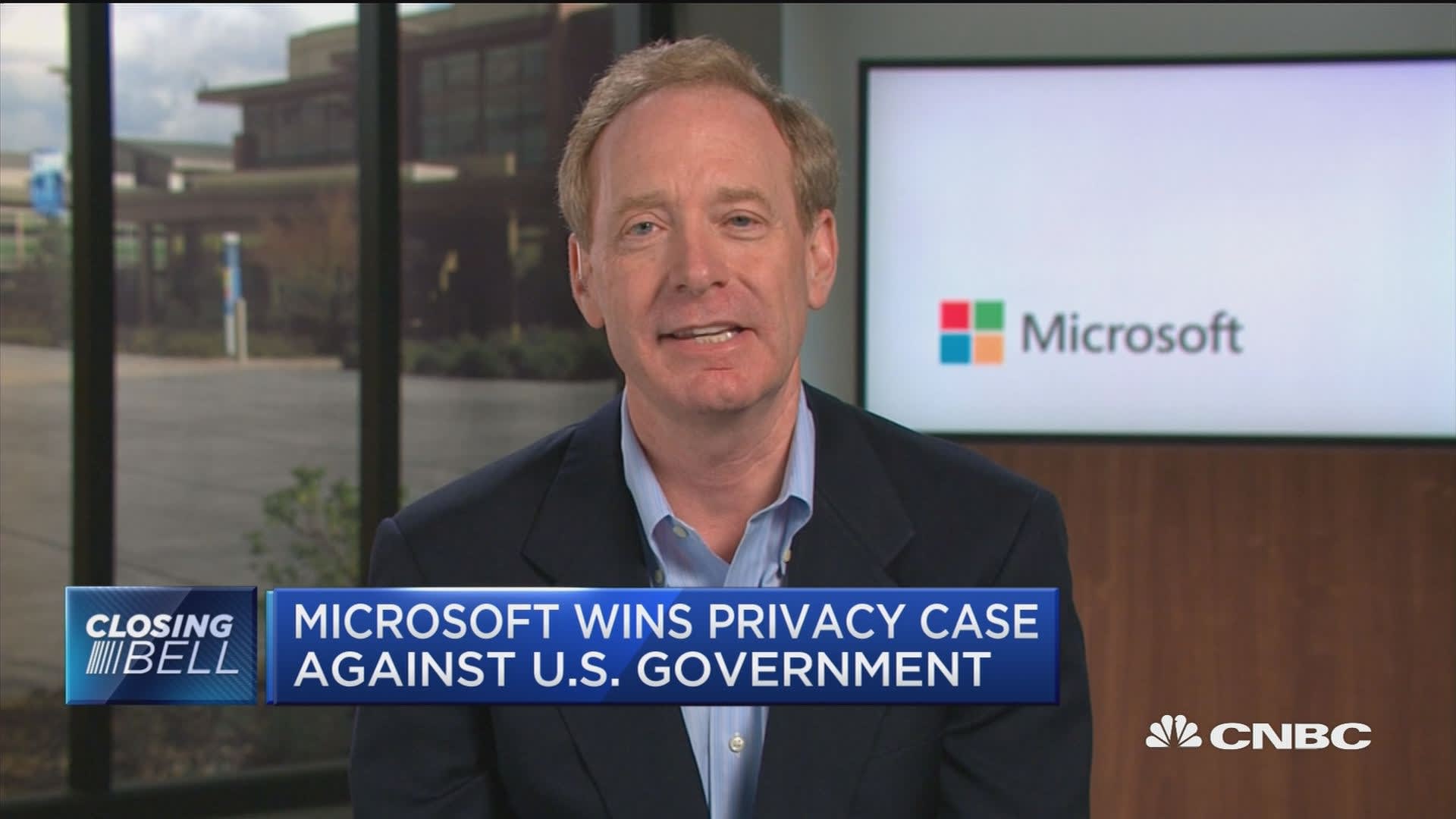 Microsoft wins privacy case against US gov't