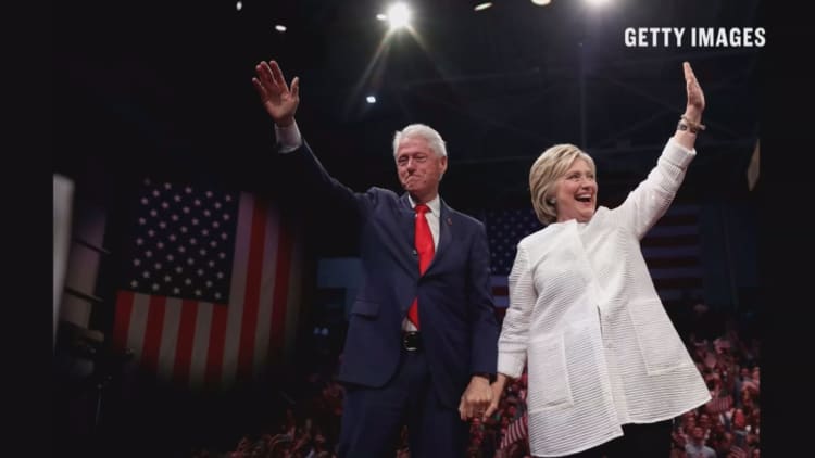 House of Cards: Are the Underwoods the Clintons?