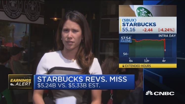 Starbucks misses on revenue