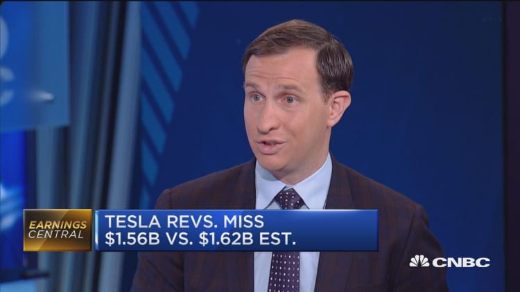 We're on the sidelines on Tesla: Rusch
