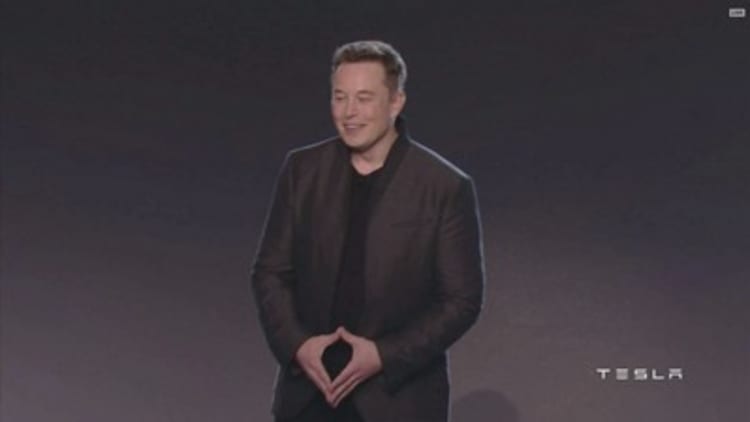 Elon Musk outraged over California's emission credits standard