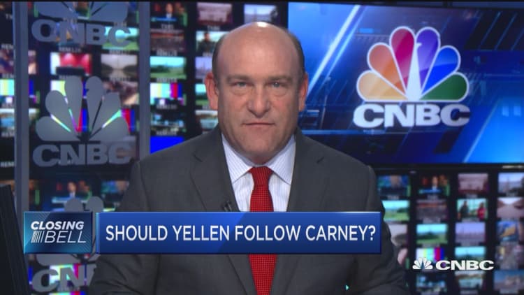 Should Yellen follow Carney?
