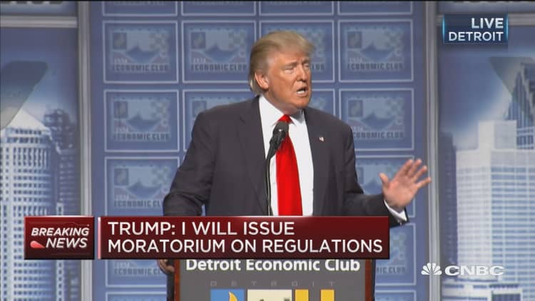 Trump: I will issue moratorium on new regulations