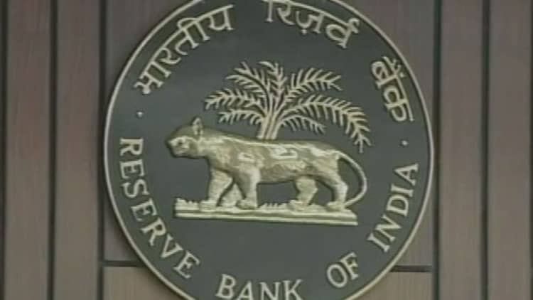 Reserve Bank of India keeps rates on ice