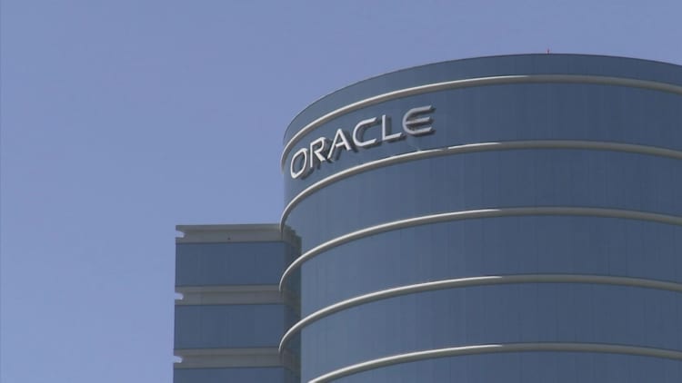 Hackers breach Oracle's payments network