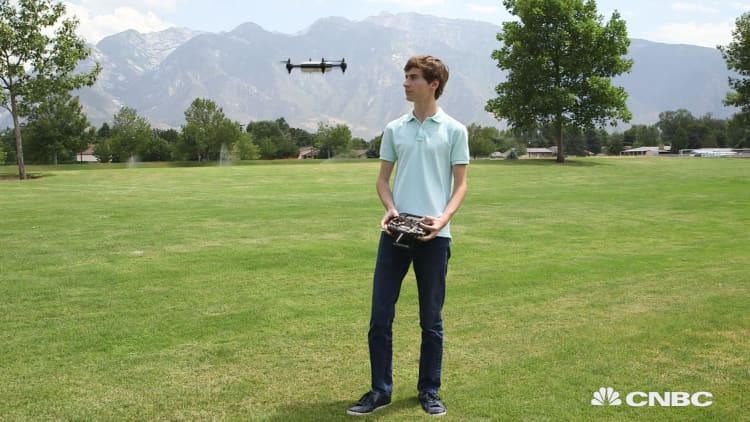 Meet the 18-year-old entrepreneur who built the world's fastest drone