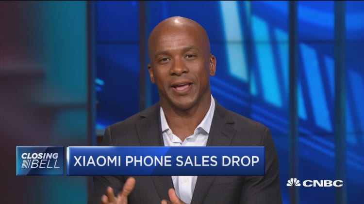 Xiaomi phone sales drop
