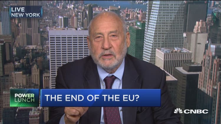 Stiglitz: Eurozone structure doomed the euro