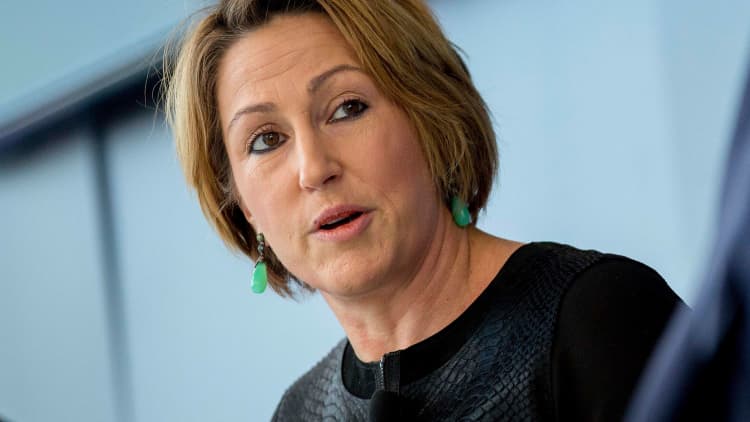 Mylan CEO to be grilled on Capitol Hill