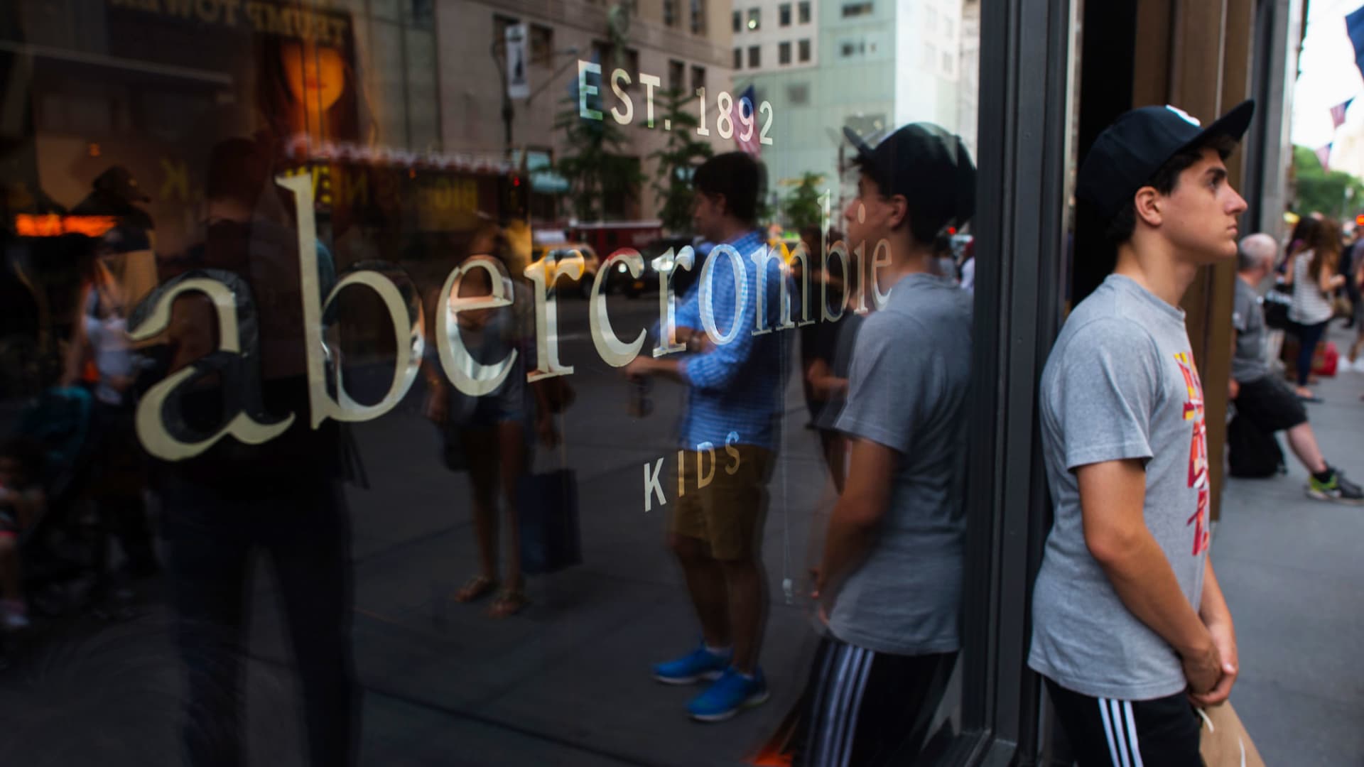 Stocks making the biggest moves midday: Abercrombie & Fitch, Disney, Best Buy, Zoom and more