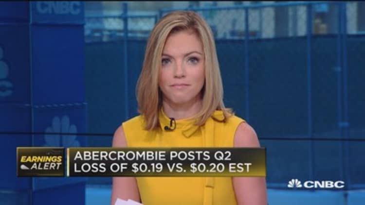 Abercrombie & Fitch comp sales down 4%
