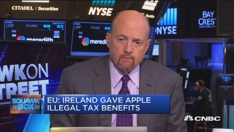 Cramer's stocks to watch: Apple's tax trouble 