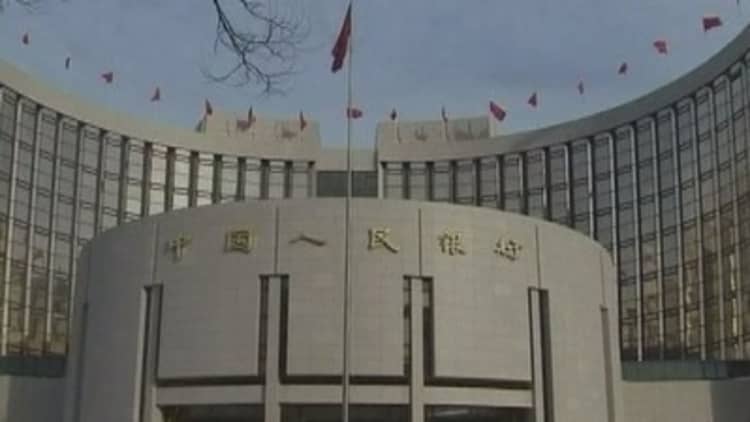 China August forex reserves slip to near 5-year low