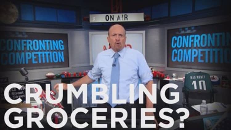 Cramer Remix: Why the supermarkets are crumbling