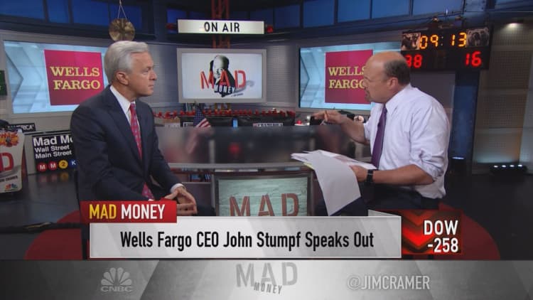 Wells Fargo CEO John Stumpf on alleged abuses: 'I am accountable'