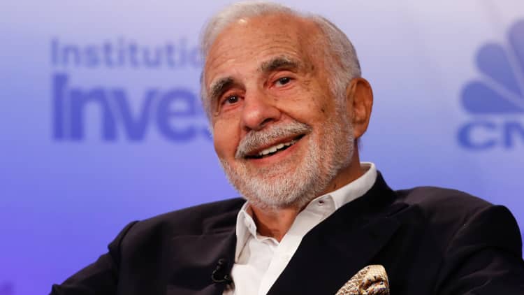 Legendary investor Carl Icahn: I thought Ackman would get out of Herbalife sooner