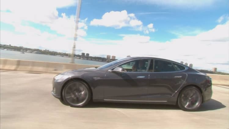 Mobileye drops Tesla over autopilot fears