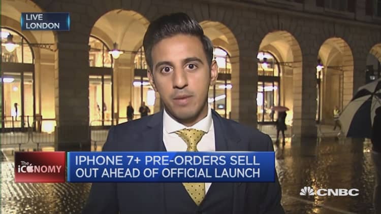 iPhone 7 goes on release