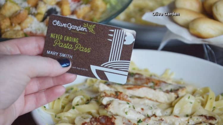 Olive Garden's unlimited pasta pass could hurt the chain