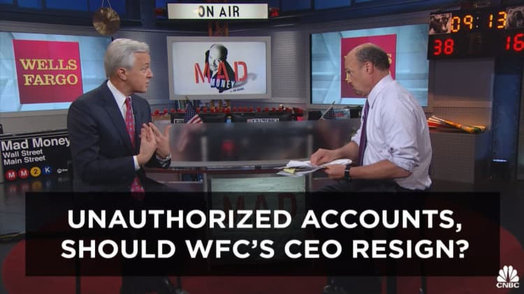 Cramer’s Exec Cut: Time to resign? Wells Fargo CEO responds