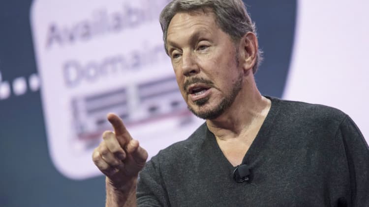 Oracle's Ellison defends Tesla, Elon Musk