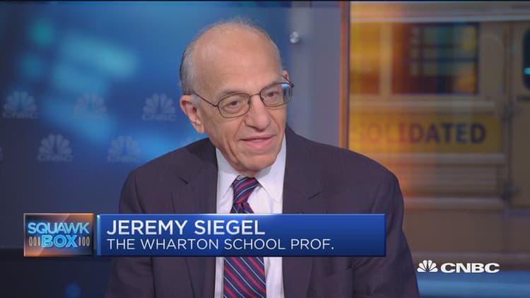 Fed will 'tee up' December hike: Jeremy Siegel
