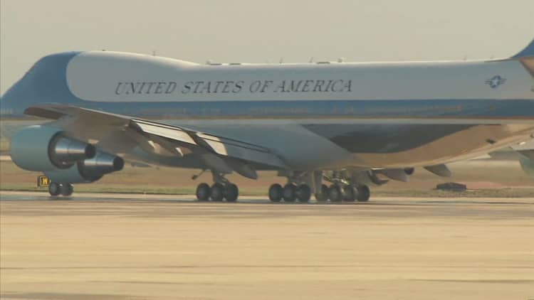 Clinton campaign releases cost of Air Force One ride 