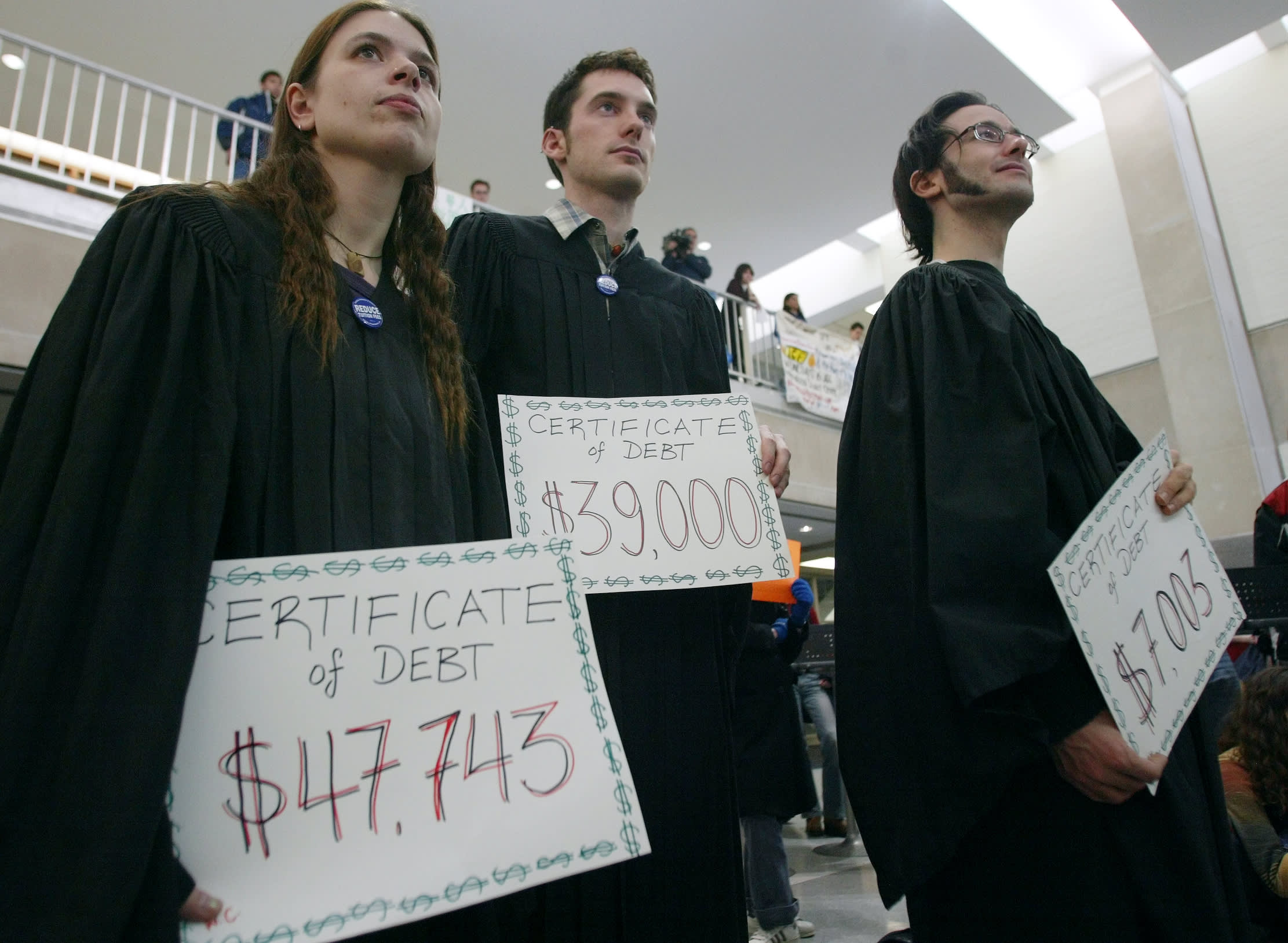 Majority of borrowers say taking on federal student loan debt is not worth it, survey finds