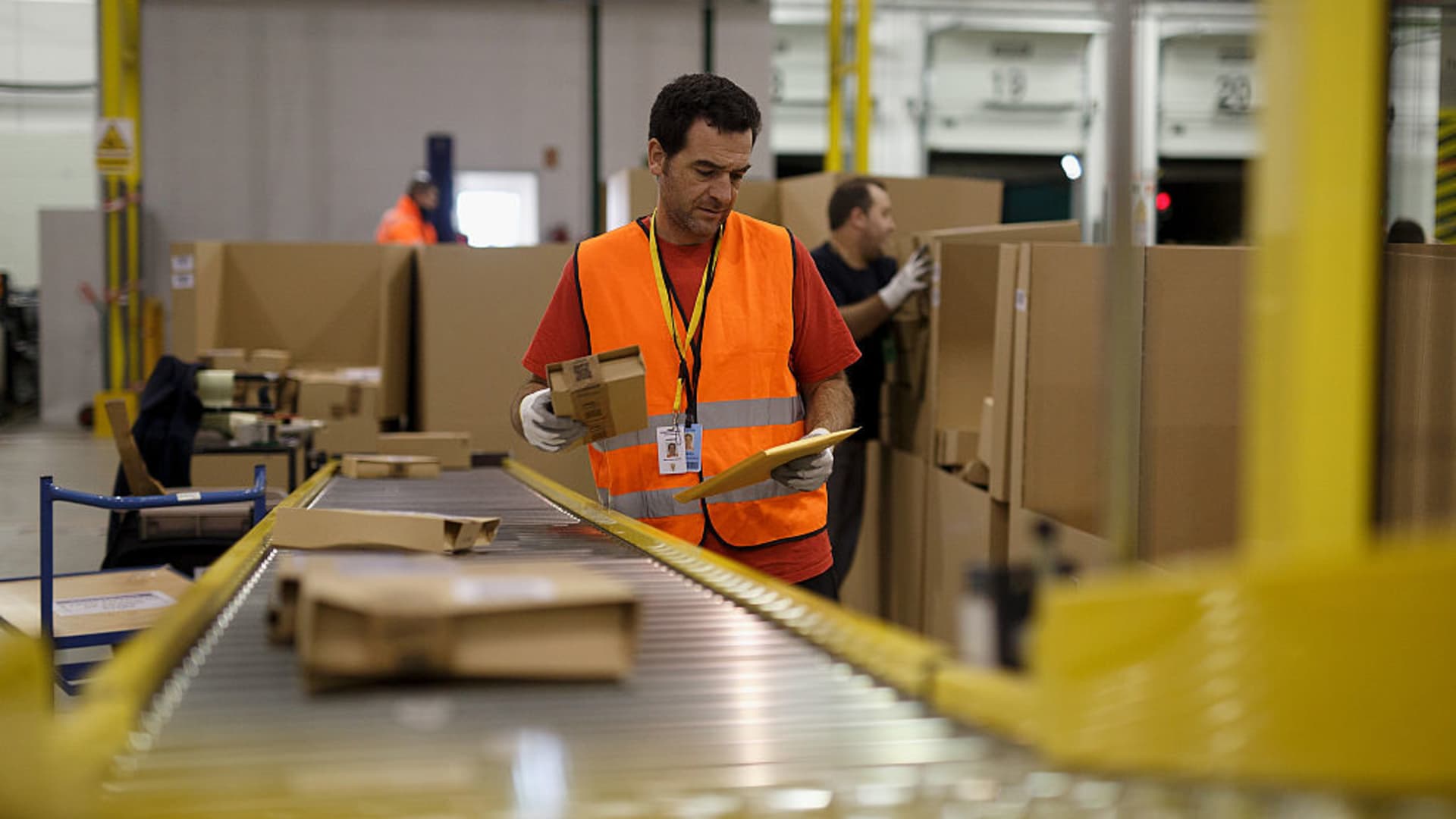 Amazon workers seriously injured at more than twice the rate of other warehouses, study finds