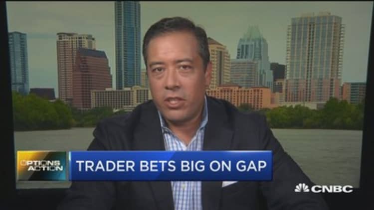Trader bets big on Gap