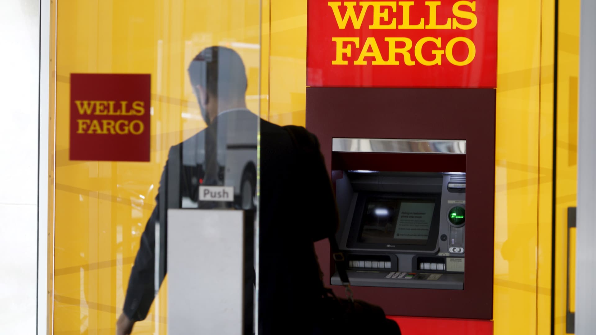Wells Fargo ordered to pay $3.7 billion for past scandals. Here’s why we see it ..