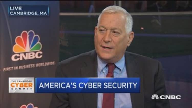 Fighting America's cyber enemies: Isaacson