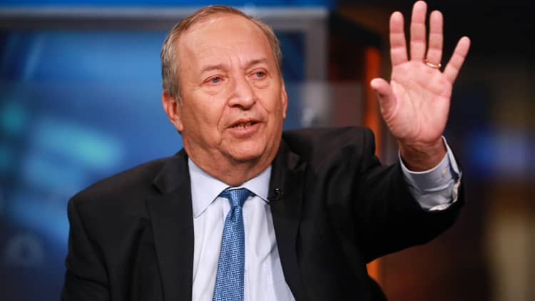 Employee bonuses are a tax reform 'gimmick,' Larry Summers says