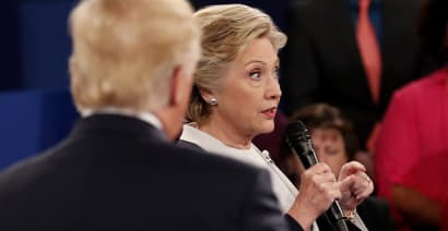 Trump vows to kill Obamacare, Clinton wants to 'fix' it