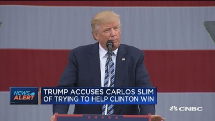 Trump accuses Carlos Slim of trying to help Clinton win
