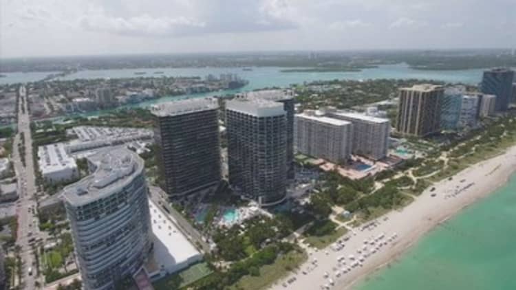 Miami luxury housing market cools down