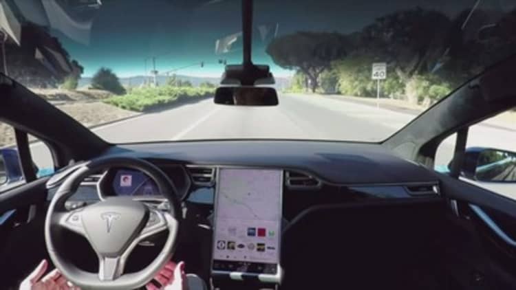 All Tesla cars will come fitted with self-driving hardware
